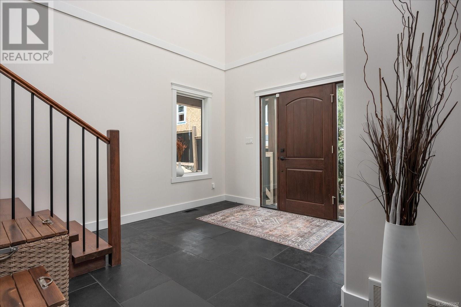 Property at 1285 College Dr image 4