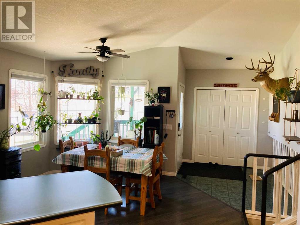 Property at 57 Park Circle image 5