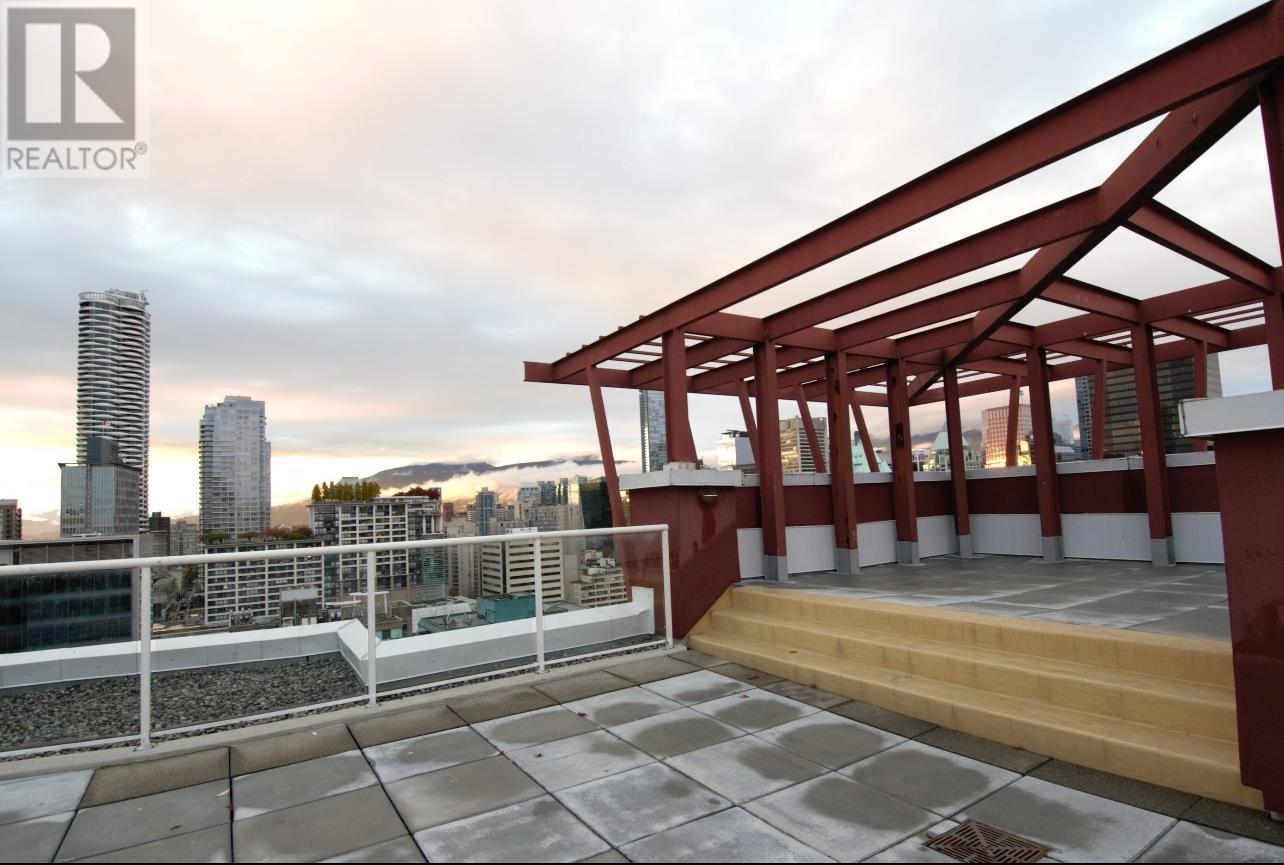 Listing Picture 33 of 36 : 614 933 SEYMOUR STREET, Vancouver / 溫哥華 - 魯藝地產 Yvonne Lu Group - MLS Medallion Club Member