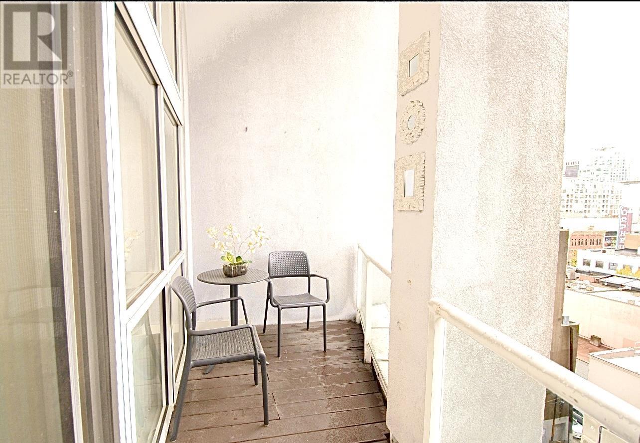 Listing Picture 24 of 36 : 614 933 SEYMOUR STREET, Vancouver / 溫哥華 - 魯藝地產 Yvonne Lu Group - MLS Medallion Club Member