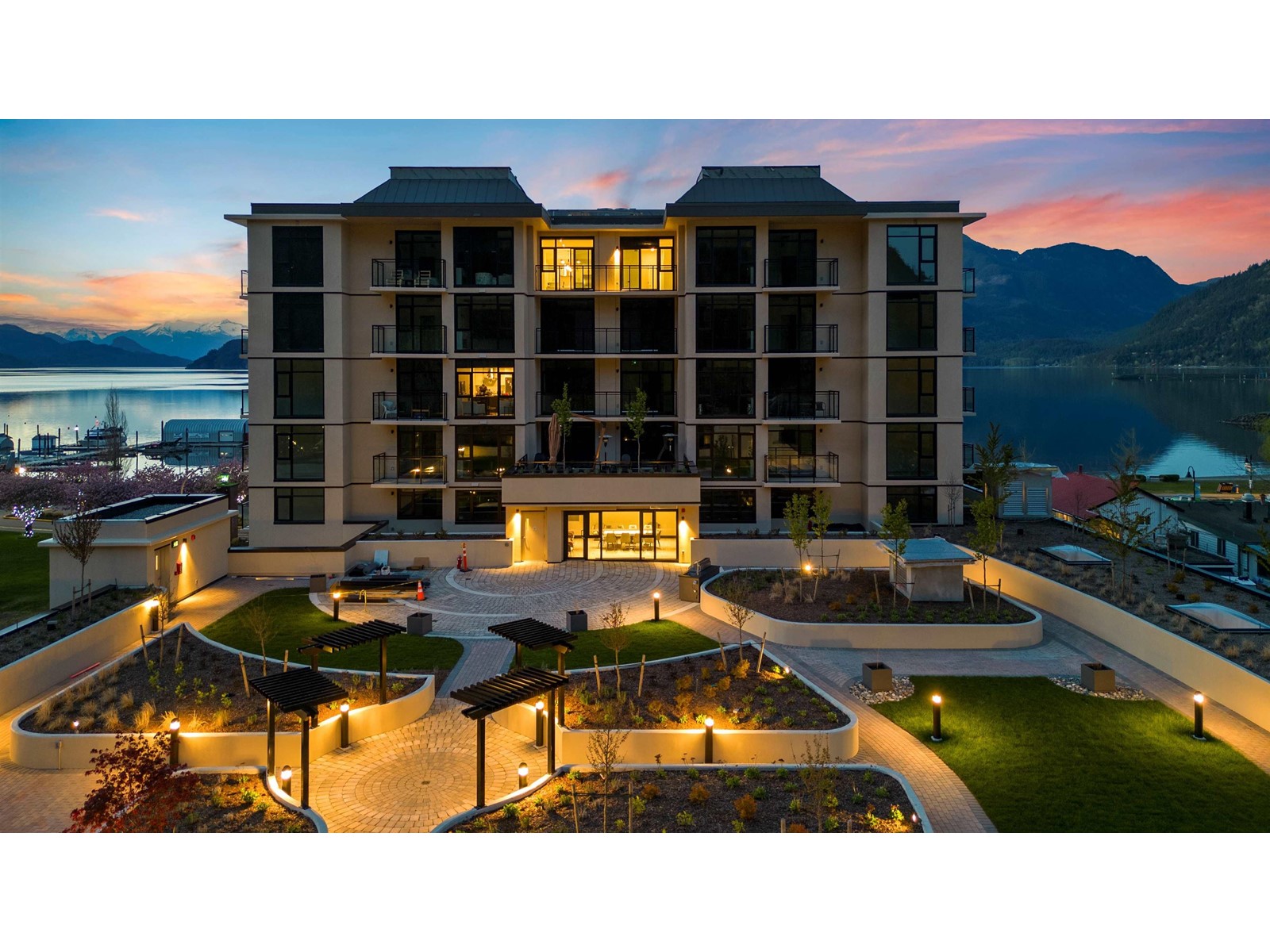 507 120 ESPLANADE AVENUE|Harrison Hot Springs, Harrison Hot Springs, British Columbia