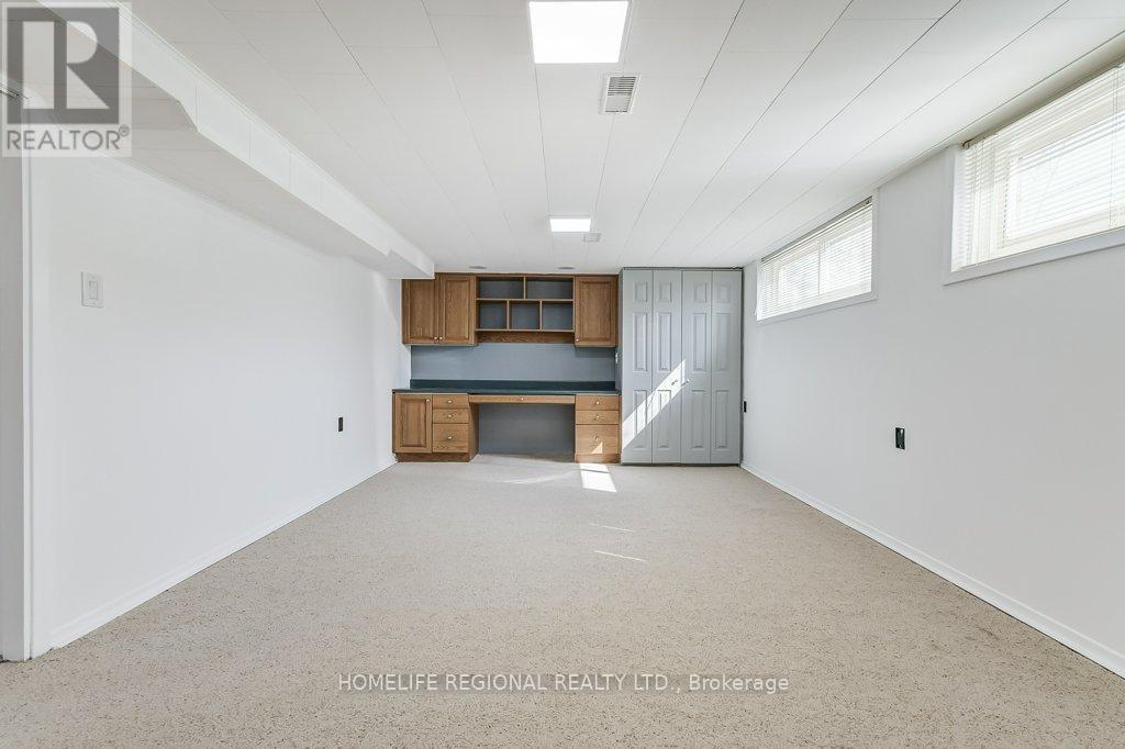 132 Wyndale Drive, Toronto, Ontario  M6L 1G3 - Photo 20 - W12069205