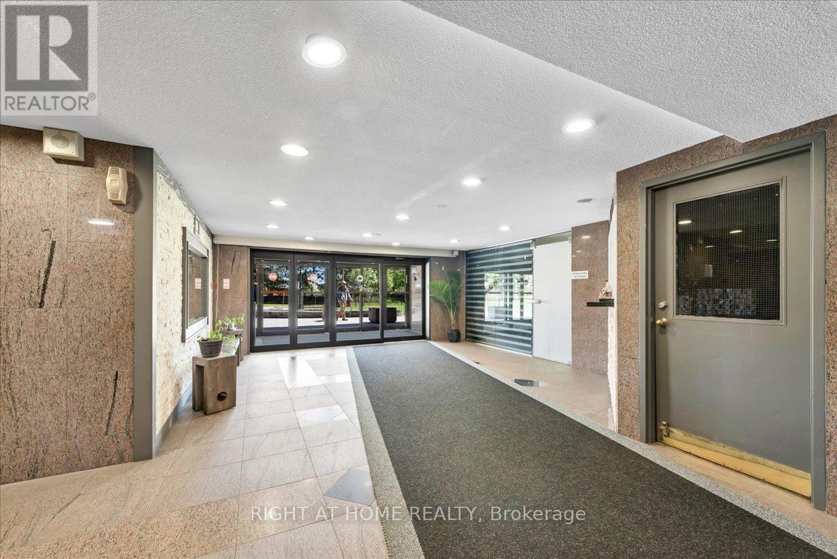 Property at 412 - 4 LISA STREET image 5