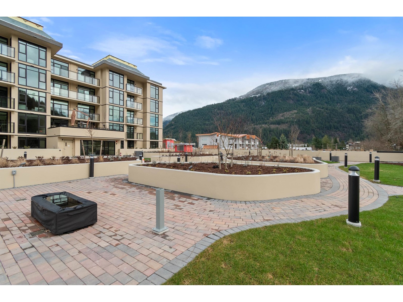 604 120 Esplanade Avenue, Harrison Hot Springs, Harrison Hot Springs, British Columbia  V0M 1K0 - Photo 9 - R2858841