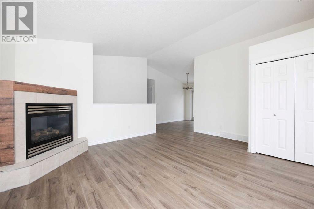 Property at 137 Swanson Crescent image 3