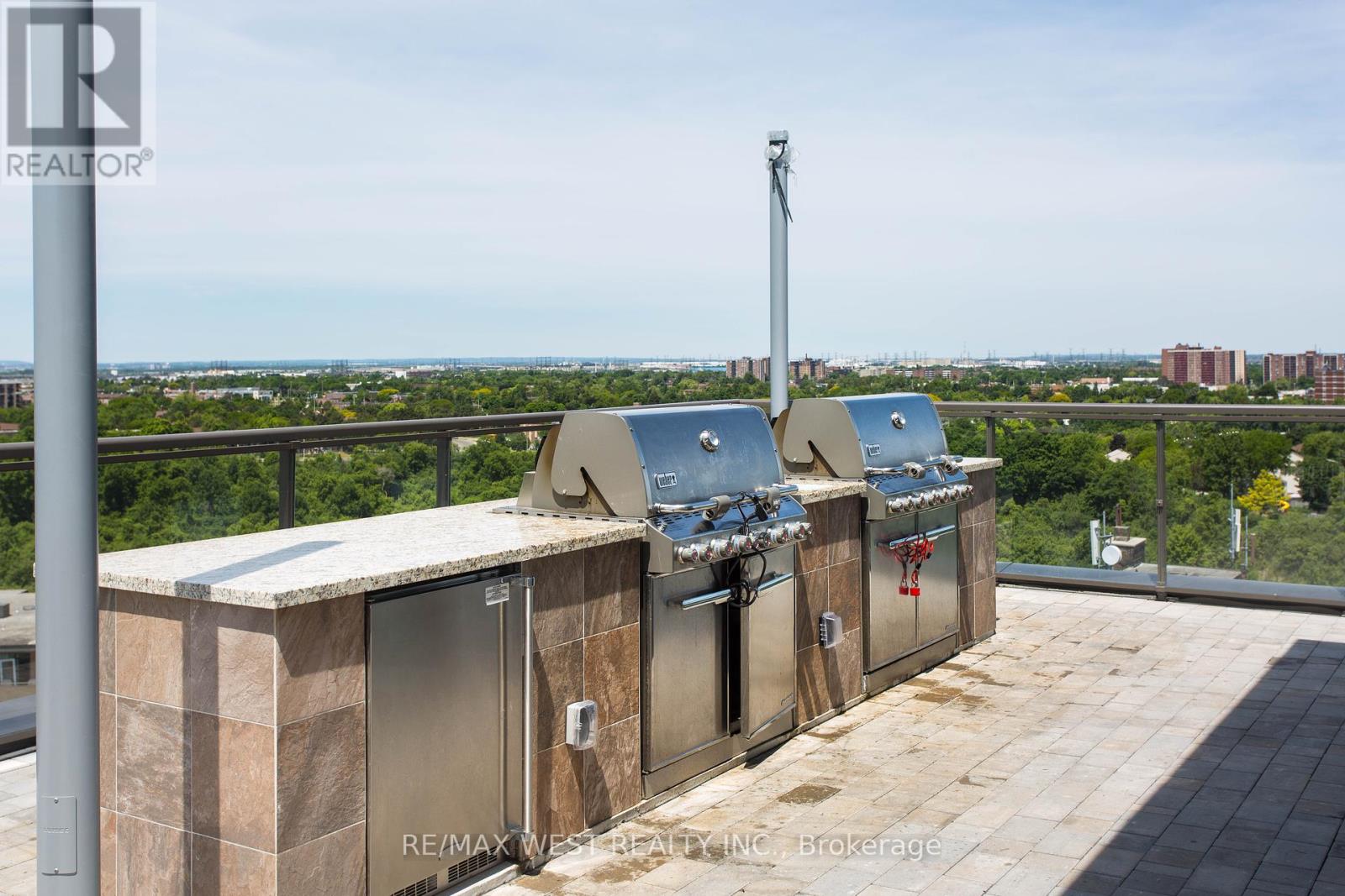 1120 - 80 Ether Lorrie Drive, Toronto, Ontario  M9W 0C6 - Photo 11 - W12141193