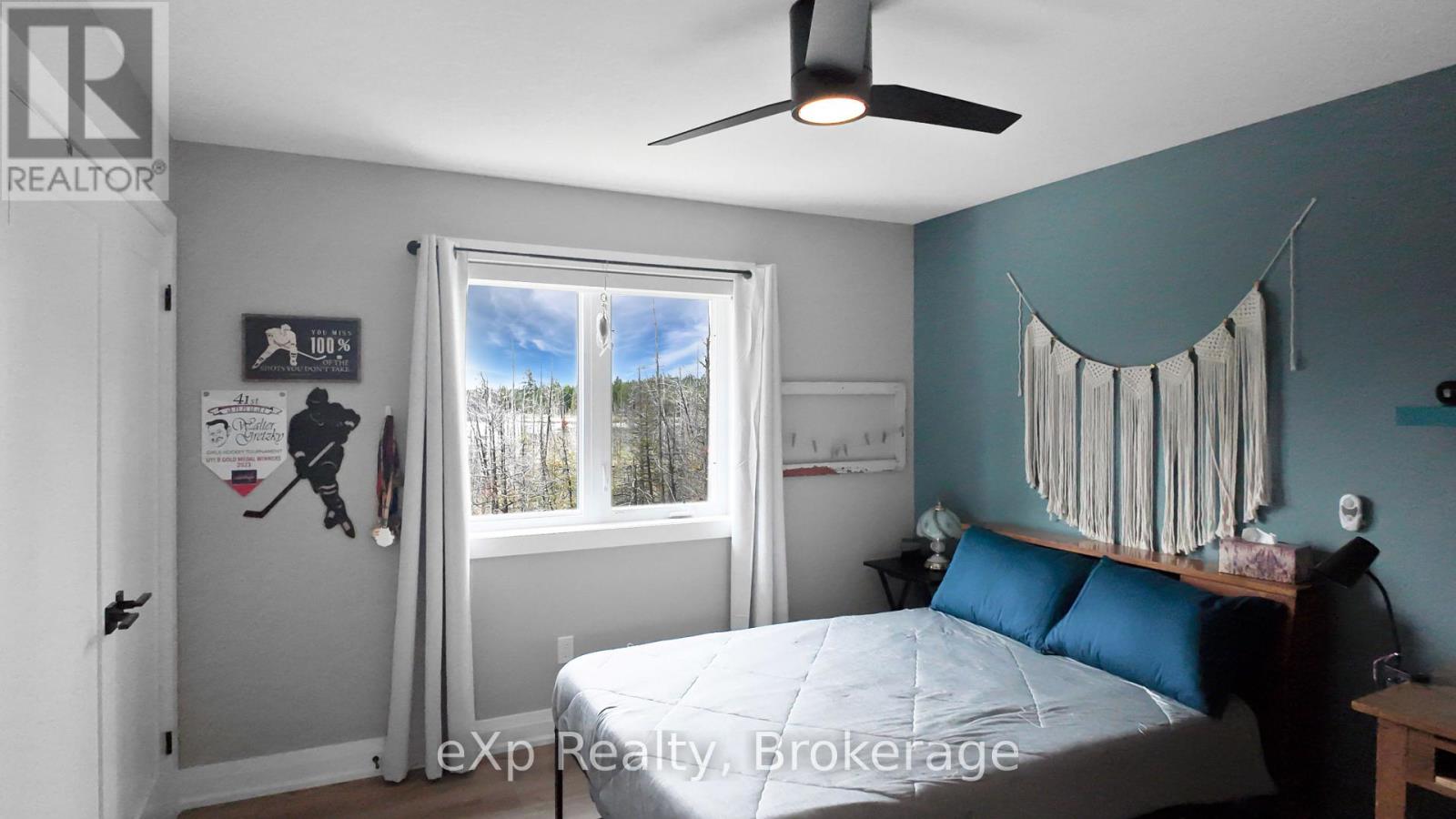 130 Louise Creek Crescent, West Grey, Ontario  N0G 1S0 - Photo 24 - X12129045