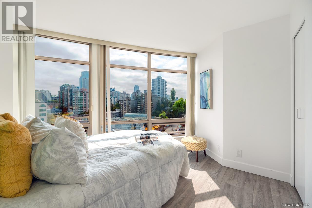 Listing Picture 13 of 19 : 902 1200 ALBERNI STREET, Vancouver / 溫哥華 - 魯藝地產 Yvonne Lu Group - MLS Medallion Club Member