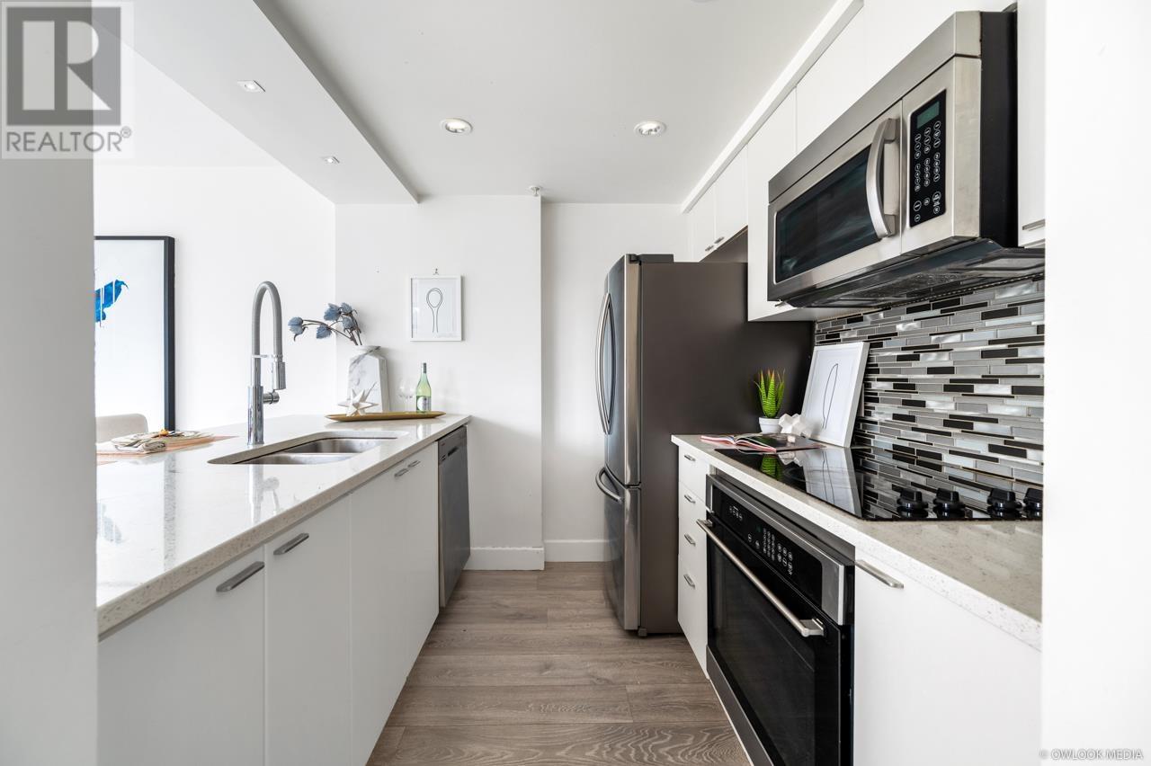 Listing Picture 6 of 19 : 902 1200 ALBERNI STREET, Vancouver / 溫哥華 - 魯藝地產 Yvonne Lu Group - MLS Medallion Club Member