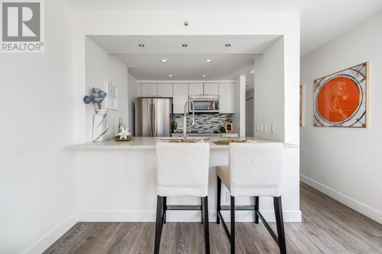 Listing Picture 11 of 19 : 902 1200 ALBERNI STREET, Vancouver / 溫哥華 - 魯藝地產 Yvonne Lu Group - MLS Medallion Club Member