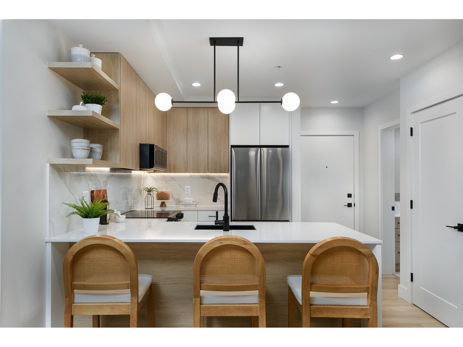 Property at 409 33522 COTTAGE LANE image 4