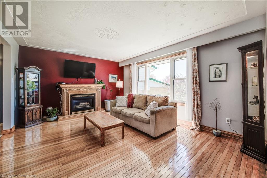 330 Daleview Place, Waterloo, Ontario  N2L 5M5 - Photo 7 - 40724042