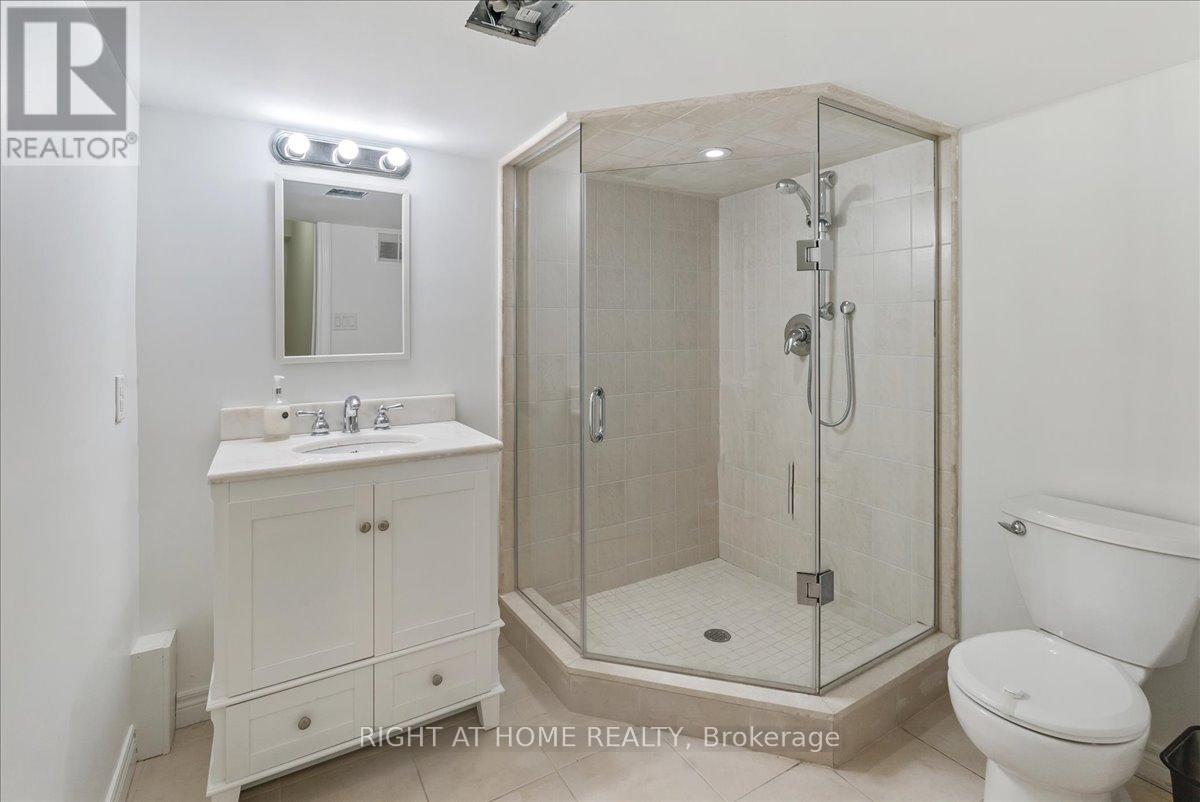 52 Harold Street, Toronto, Ontario  M8Z 3R3 - Photo 24 - W12040453