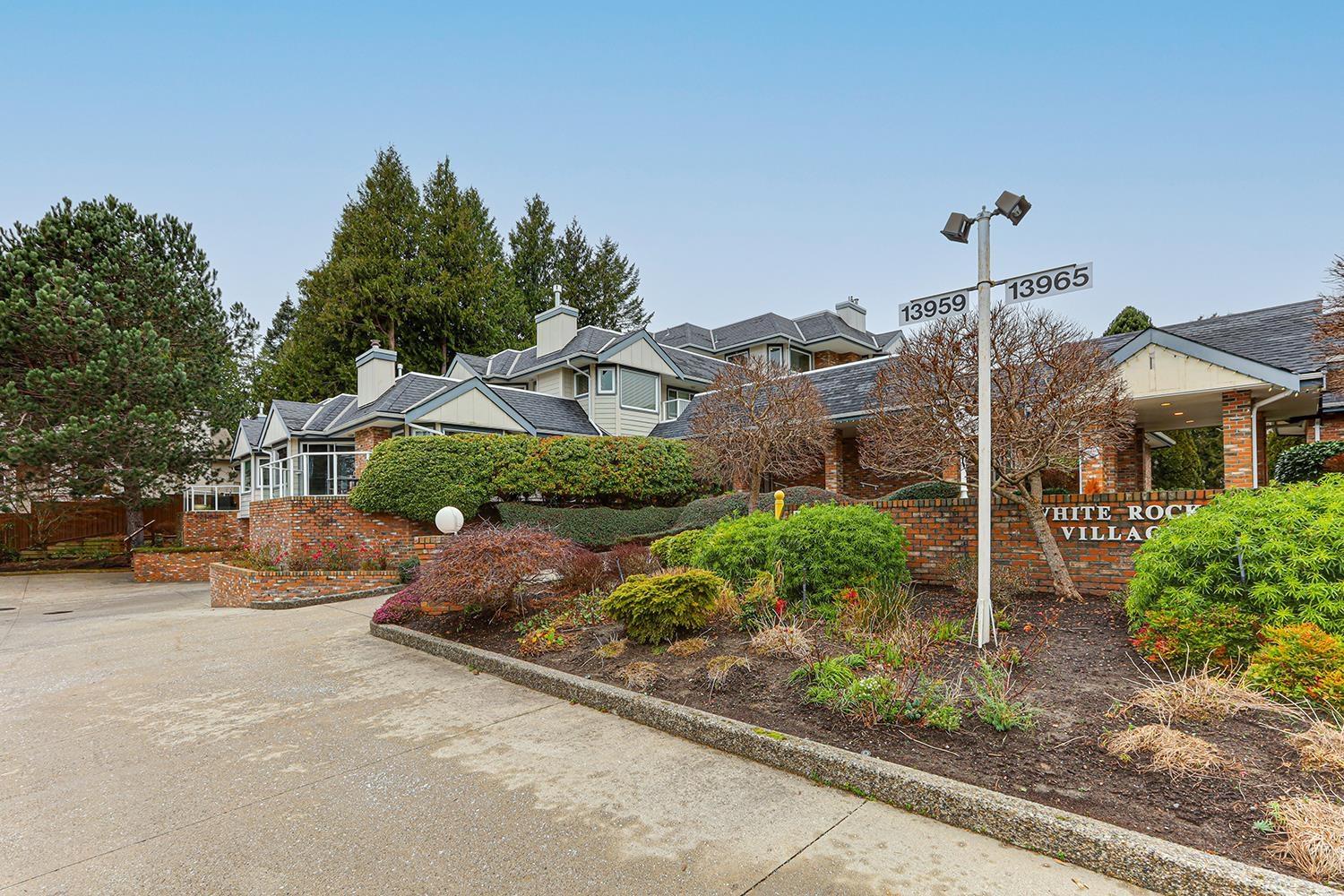 111 13959 16 AVENUE, Surrey, British Columbia