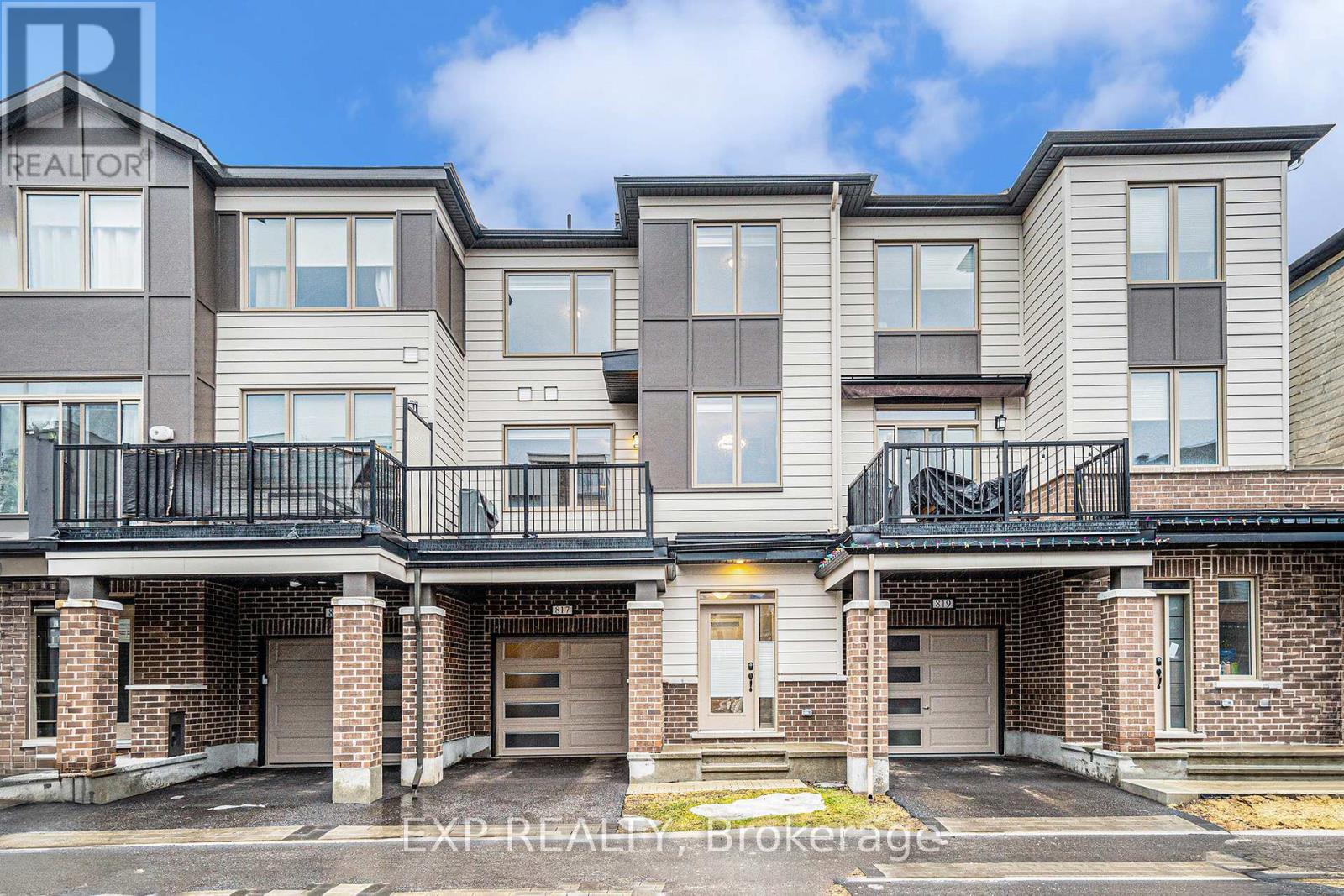 Property at 817 KINIW image 1
