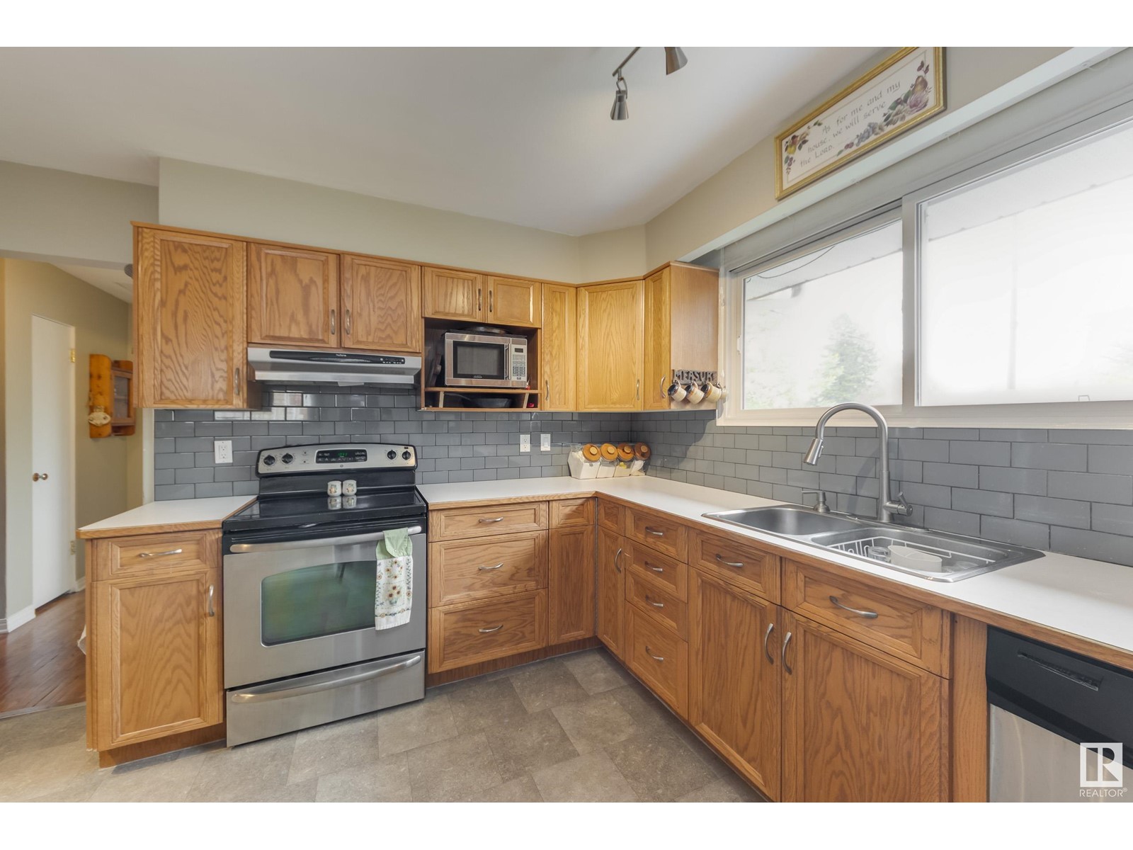 9715 76 St Nw, Edmonton, Alberta  T6C 2L1 - Photo 30 - E4435914