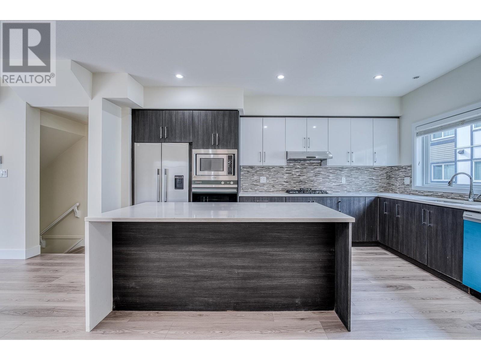 Listing Picture 7 of 25 : 85 9680 ALEXANDRA ROAD, Richmond / 烈治文 - 魯藝地產 Yvonne Lu Group - MLS Medallion Club Member