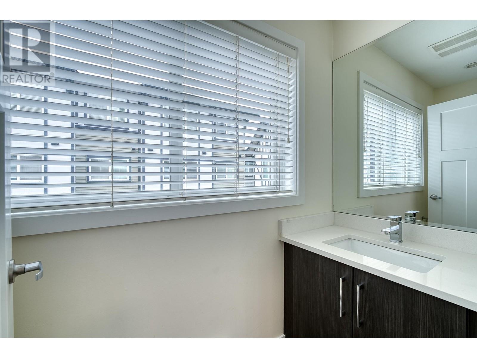 Listing Picture 21 of 25 : 85 9680 ALEXANDRA ROAD, Richmond / 烈治文 - 魯藝地產 Yvonne Lu Group - MLS Medallion Club Member