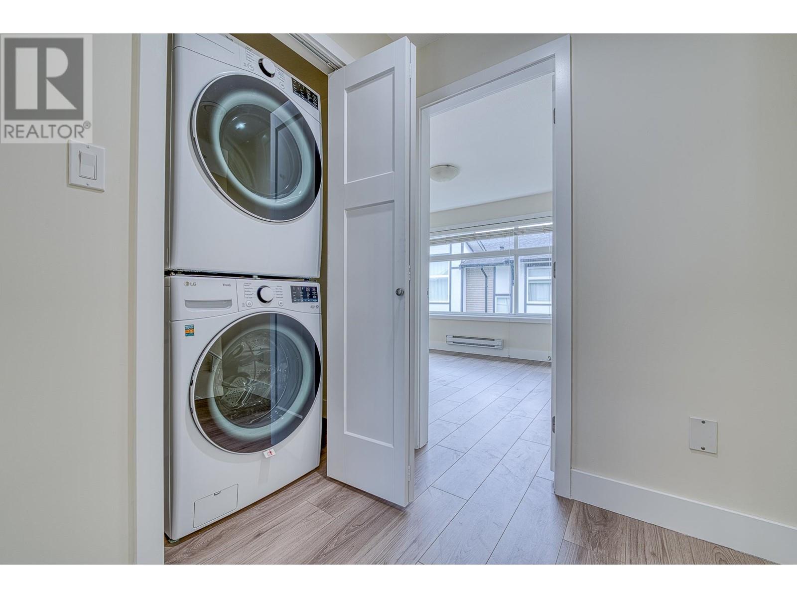 Listing Picture 16 of 25 : 85 9680 ALEXANDRA ROAD, Richmond / 烈治文 - 魯藝地產 Yvonne Lu Group - MLS Medallion Club Member