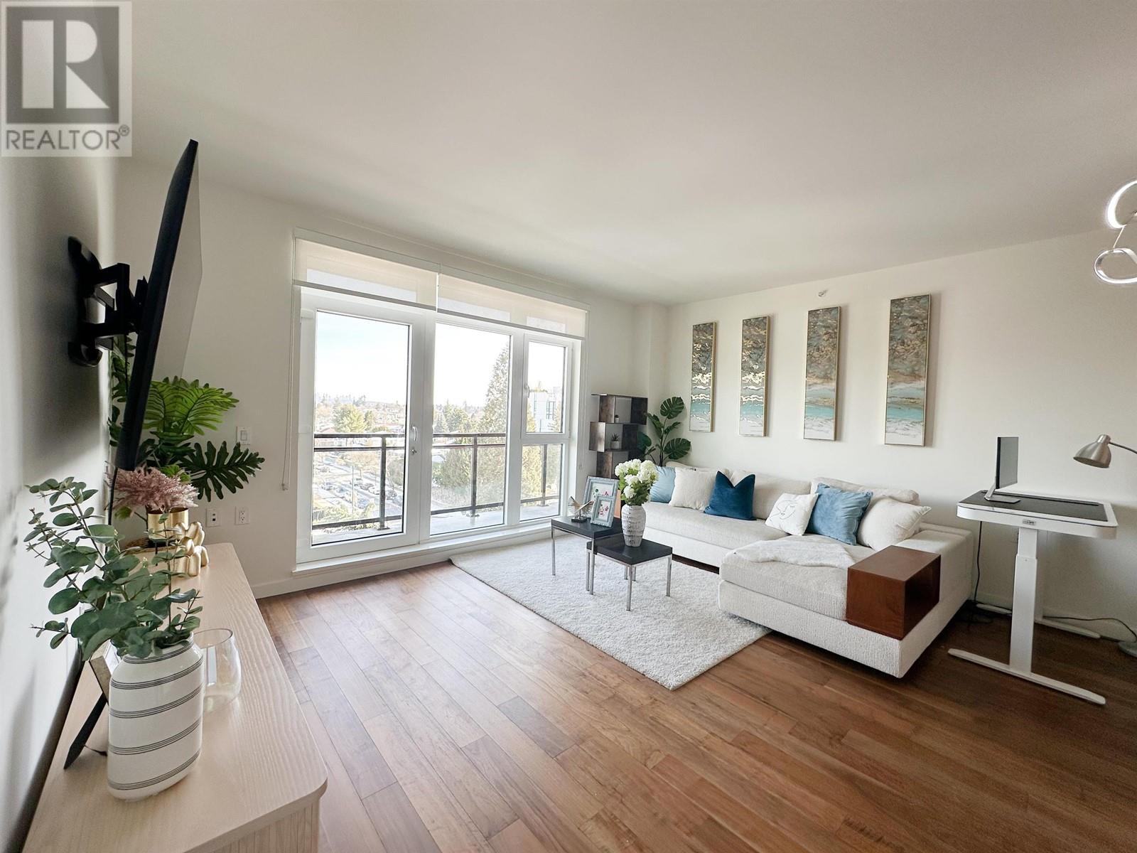 Listing Picture 3 of 23 : 601 4189 CAMBIE STREET, Vancouver / 溫哥華 - 魯藝地產 Yvonne Lu Group - MLS Medallion Club Member