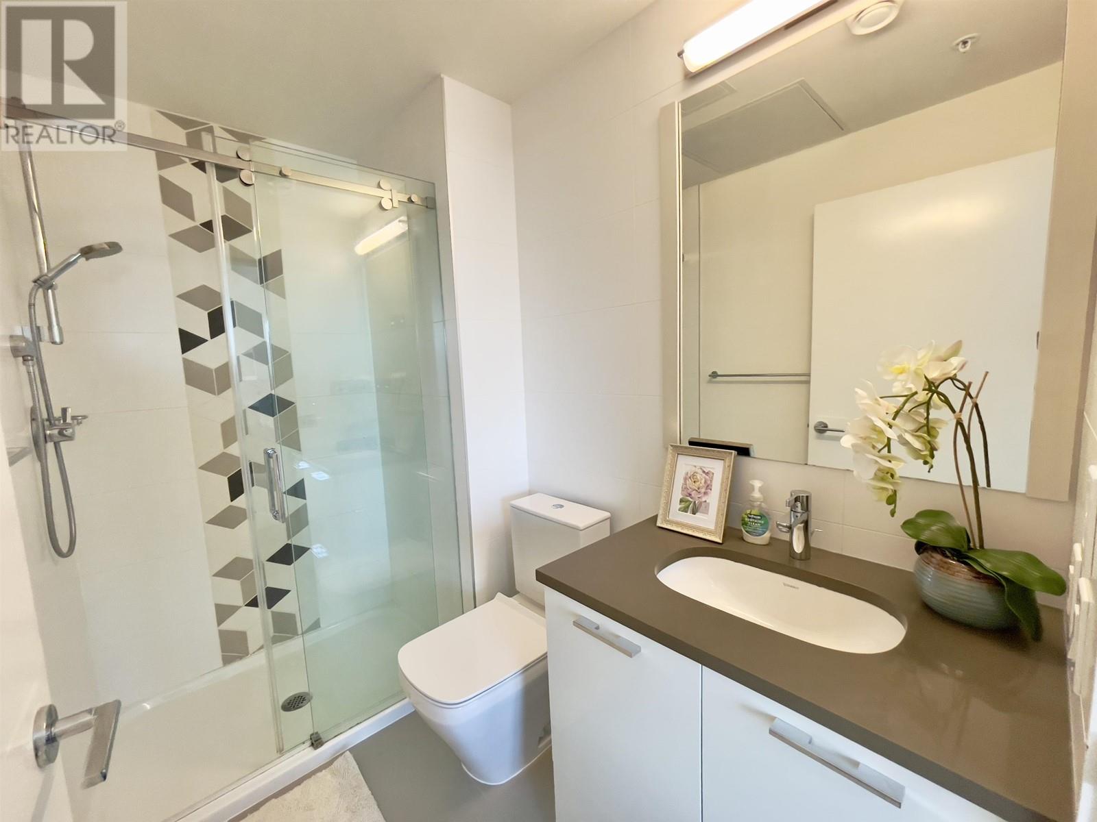 Listing Picture 10 of 23 : 601 4189 CAMBIE STREET, Vancouver / 溫哥華 - 魯藝地產 Yvonne Lu Group - MLS Medallion Club Member