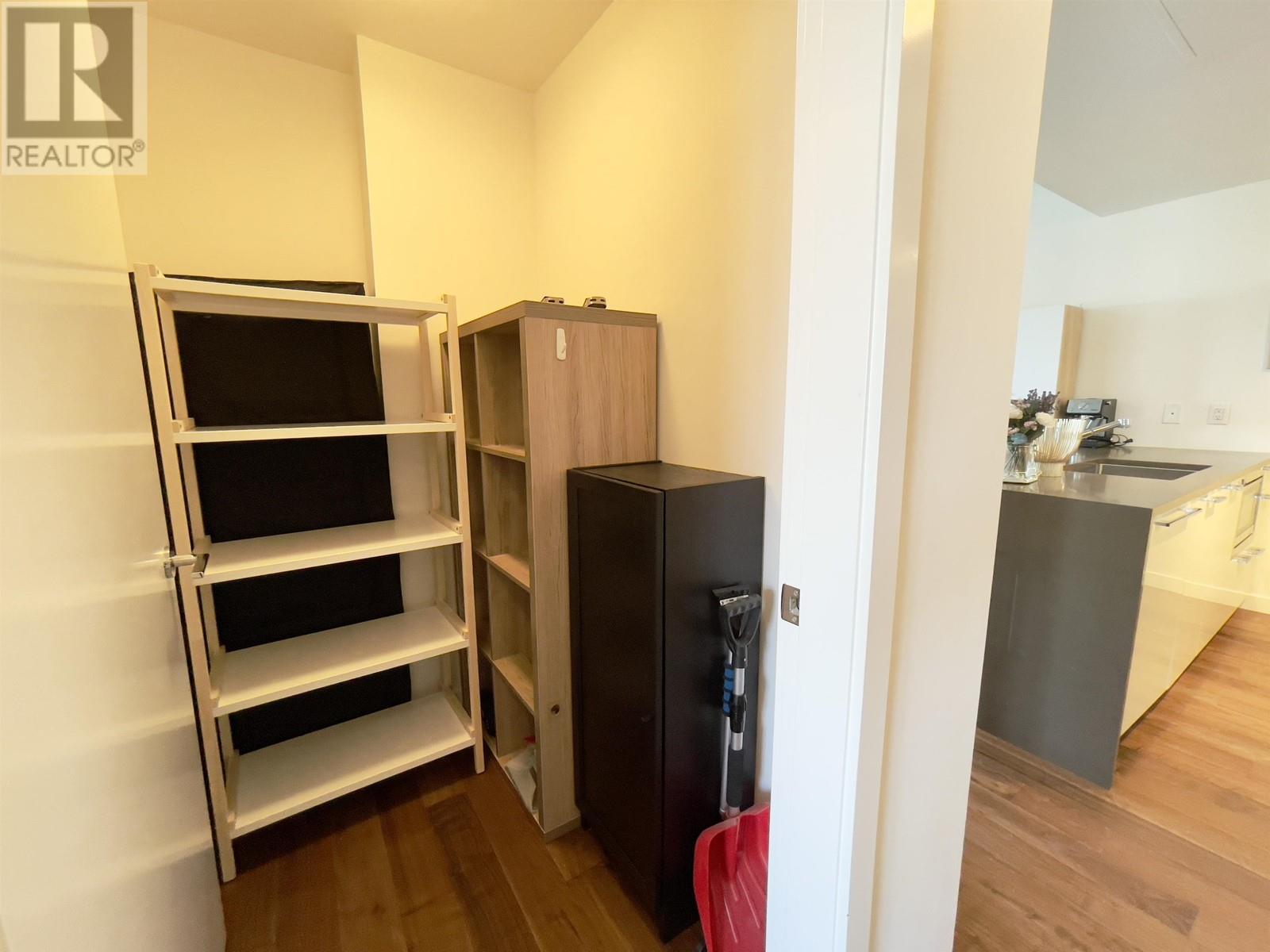 Listing Picture 11 of 23 : 601 4189 CAMBIE STREET, Vancouver / 溫哥華 - 魯藝地產 Yvonne Lu Group - MLS Medallion Club Member