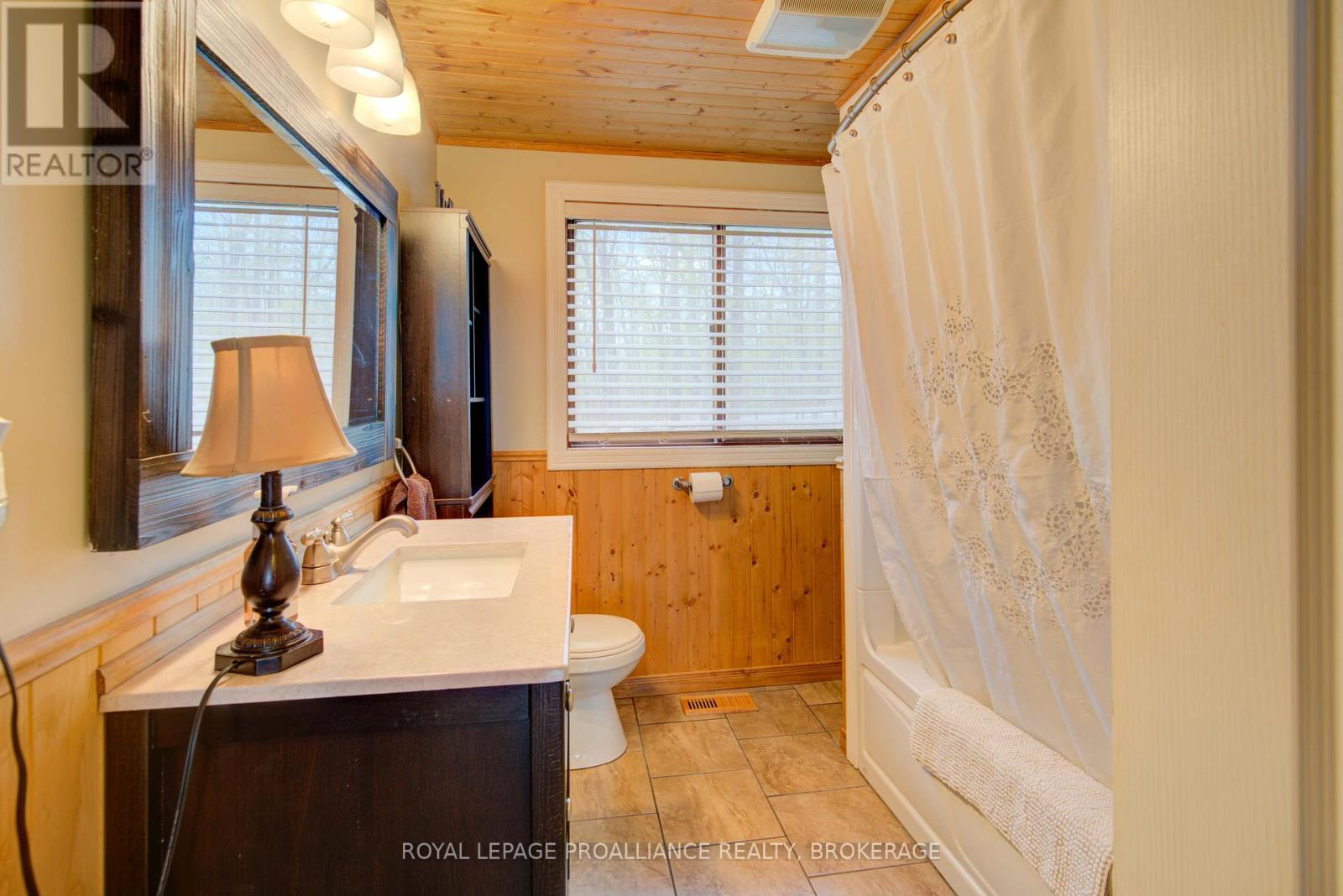 169 Seapoint Lane, Frontenac, Ontario  K0G 1X0 - Photo 24 - X12141573