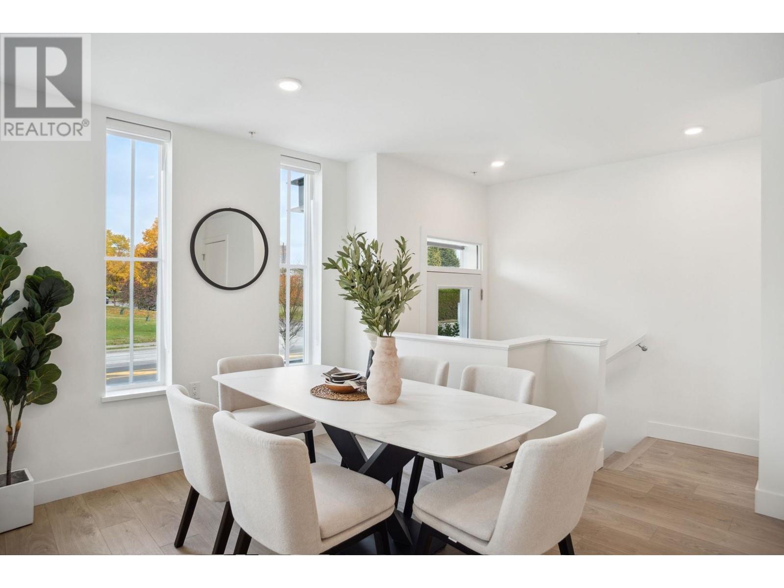 Listing Picture 7 of 26 : 908 W 49TH AVENUE, Vancouver / 溫哥華 - 魯藝地產 Yvonne Lu Group - MLS Medallion Club Member