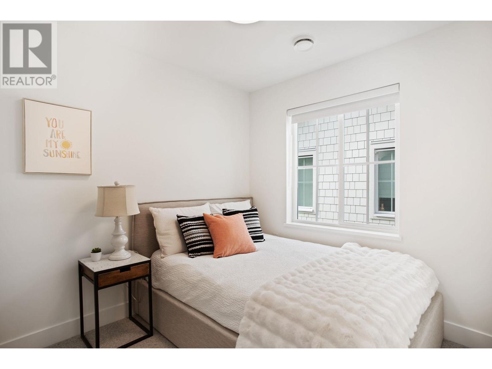 Listing Picture 19 of 26 : 908 W 49TH AVENUE, Vancouver / 溫哥華 - 魯藝地產 Yvonne Lu Group - MLS Medallion Club Member