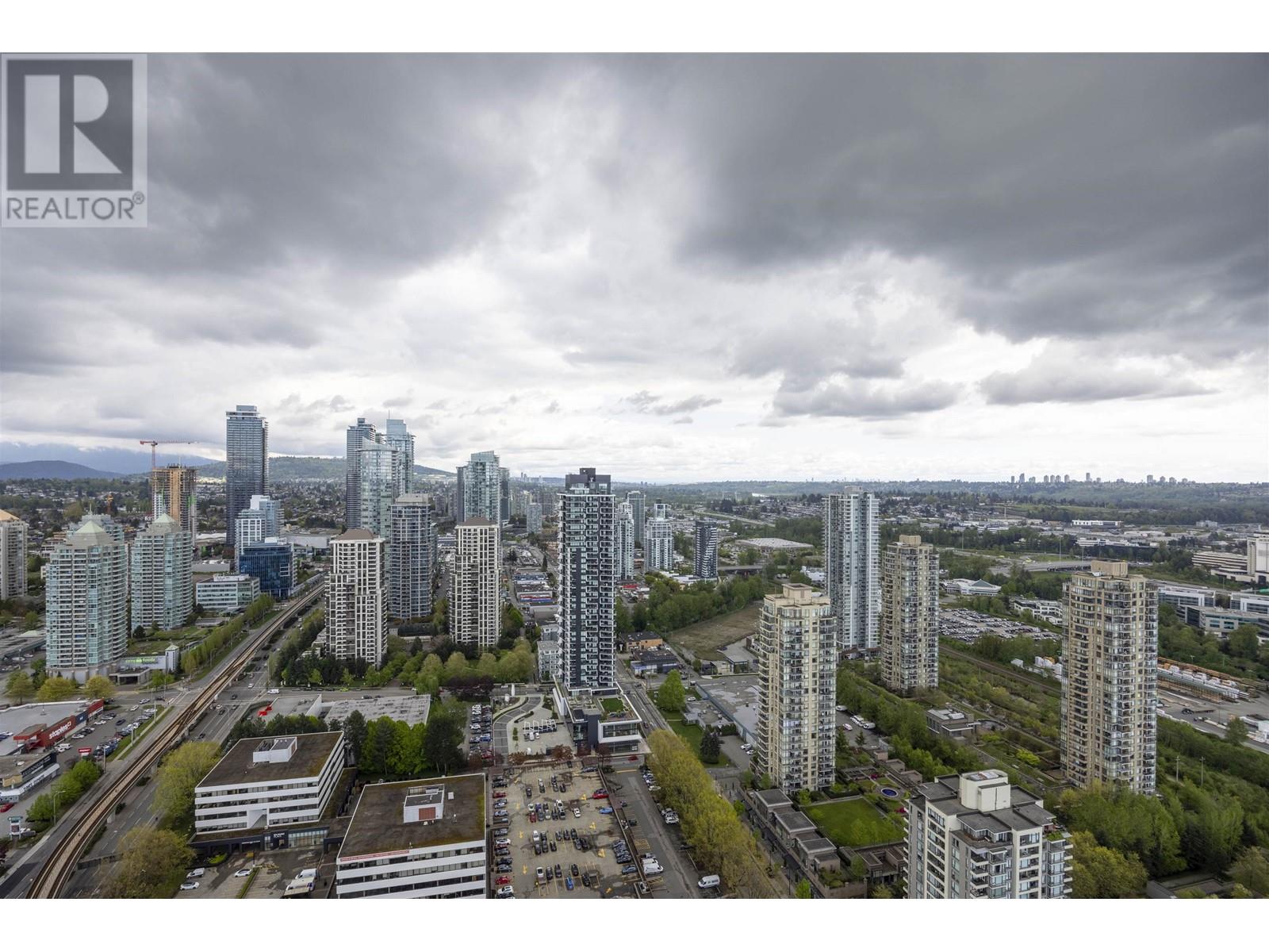 Listing Picture 25 of 35 : 4103 2186 GILMORE AVE, Burnaby / 本拿比 - 魯藝地產 Yvonne Lu Group - MLS Medallion Club Member