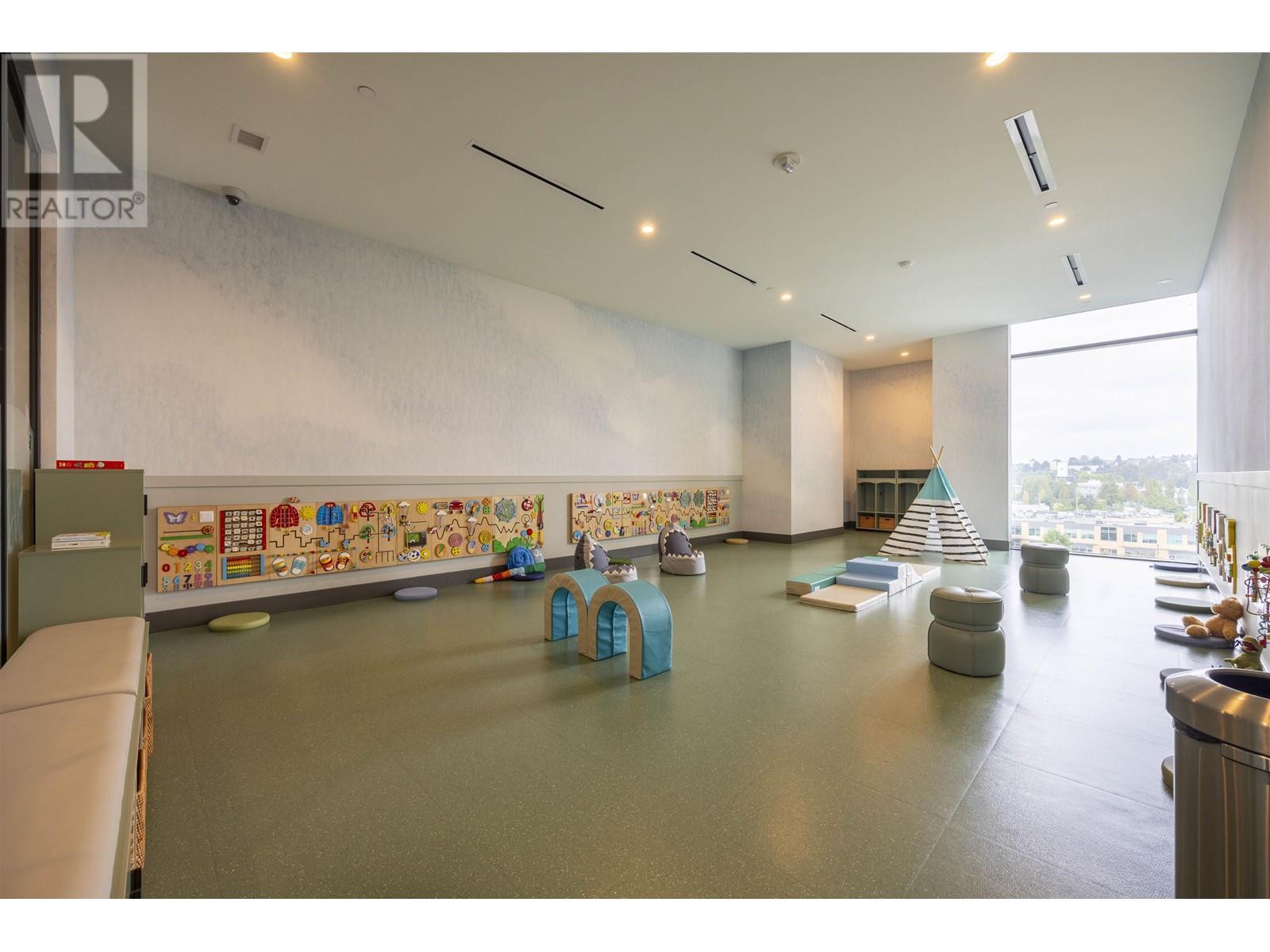 Listing Picture 29 of 35 : 4103 2186 GILMORE AVE, Burnaby / 本拿比 - 魯藝地產 Yvonne Lu Group - MLS Medallion Club Member