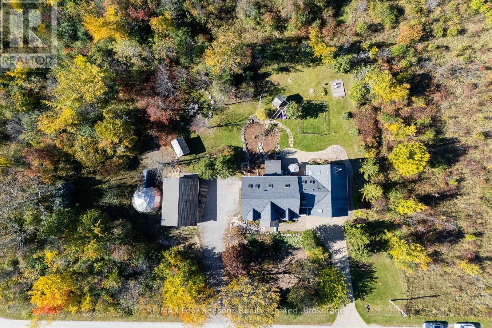 124 Dinsmore Street, Meaford, Ontario  N0H 2P0 - Photo 45 - X12009617