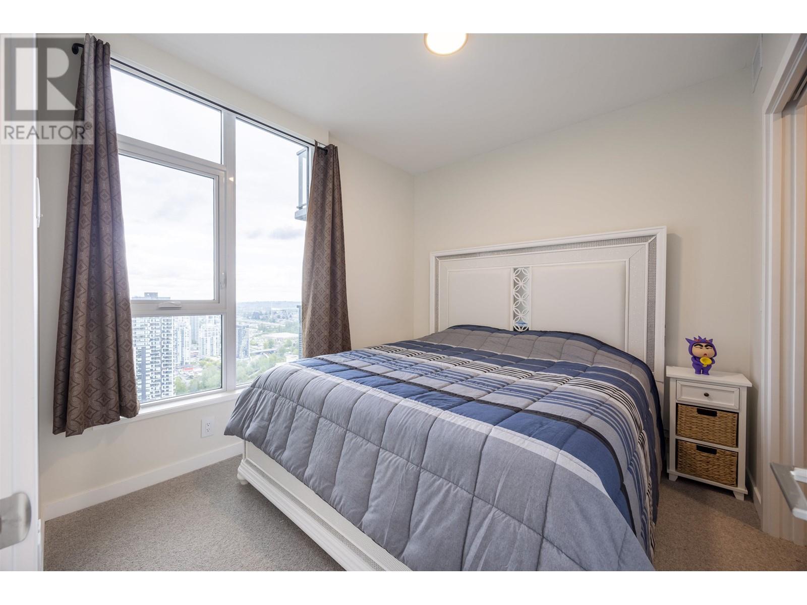 Listing Picture 16 of 35 : 4103 2186 GILMORE AVE, Burnaby / 本拿比 - 魯藝地產 Yvonne Lu Group - MLS Medallion Club Member