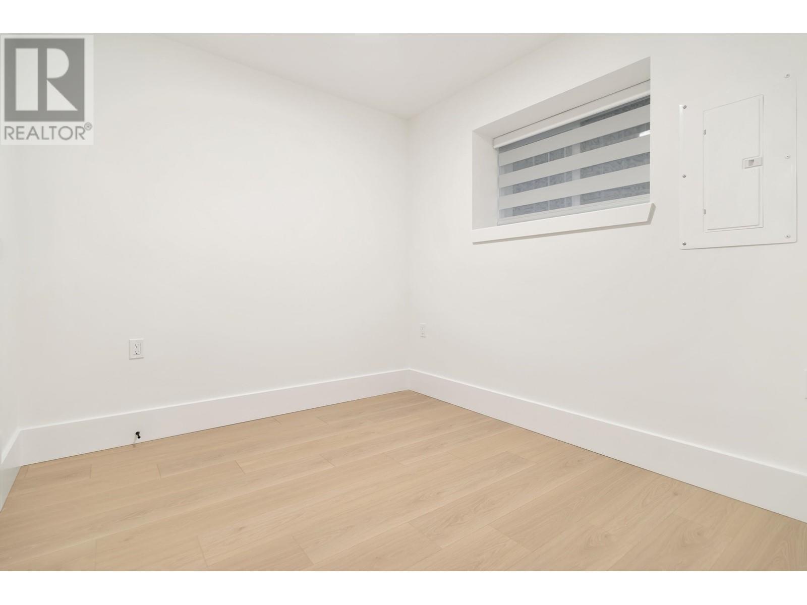 Listing Picture 21 of 33 : 672 E 64TH AVENUE, Vancouver / 溫哥華 - 魯藝地產 Yvonne Lu Group - MLS Medallion Club Member