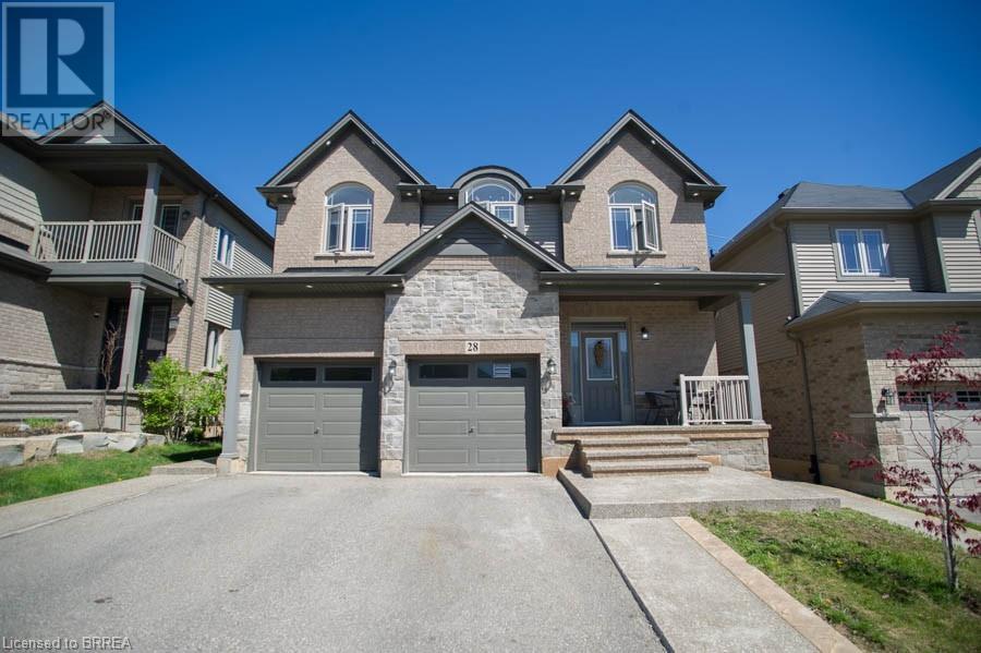 Property at 28 VIC CHAMBERS Place image 1