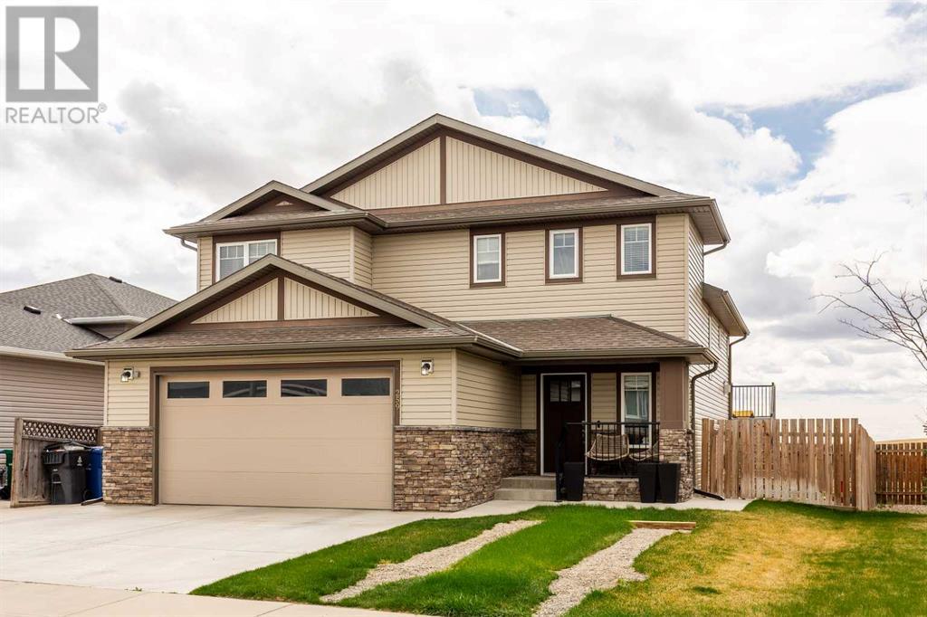 Property at 259 Mt Sundial Court W image 2