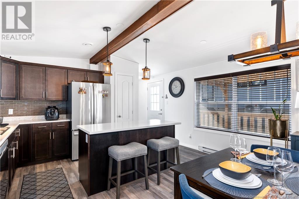 Property at 34 Tulip Drive image 3