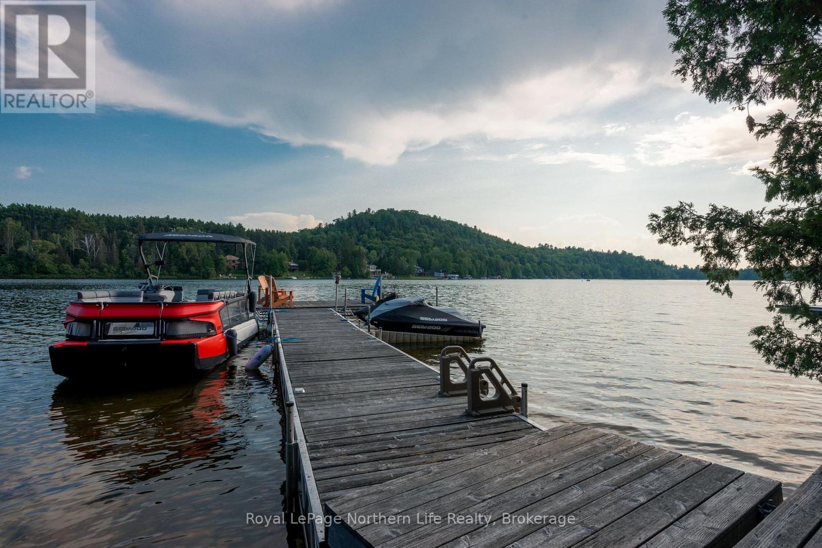 131 Peninsula Road, North Bay (Birchaven), Ontario  P1B 8G4 - Photo 8 - X12141469