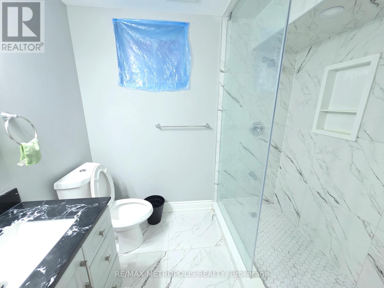Bsmt - 136 Benhurst Crescent, Brampton (Northwest Brampton), Ontario  L7A 0B7 - Photo 11 - W12141301