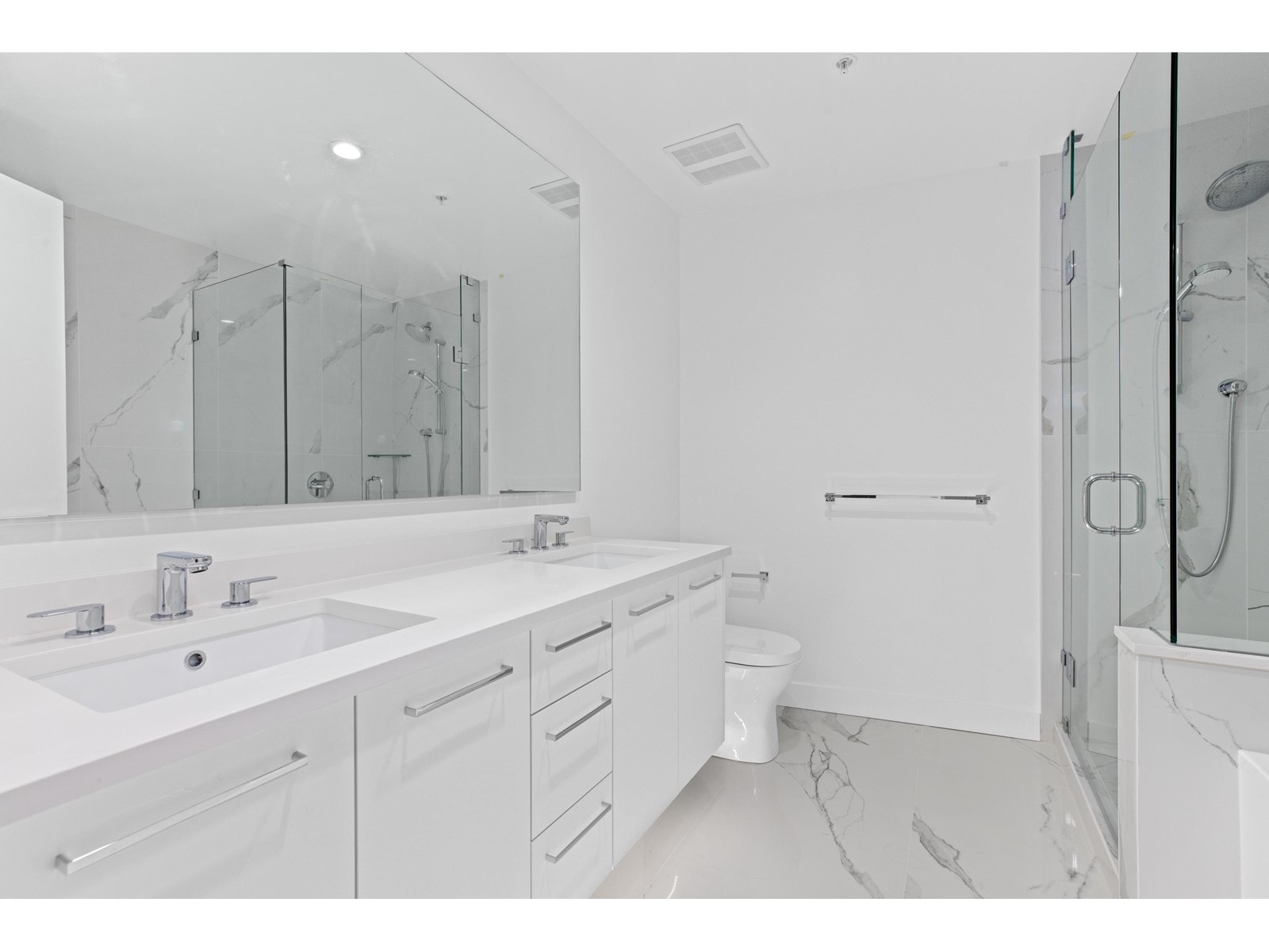 1404 1588 Johnston Road, White Rock, British Columbia  V4B 0C5 - Photo 12 - R2977892
