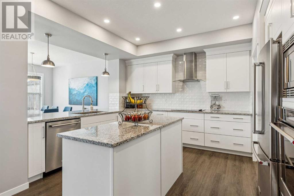 Property at 134 Masters Common SE image 5