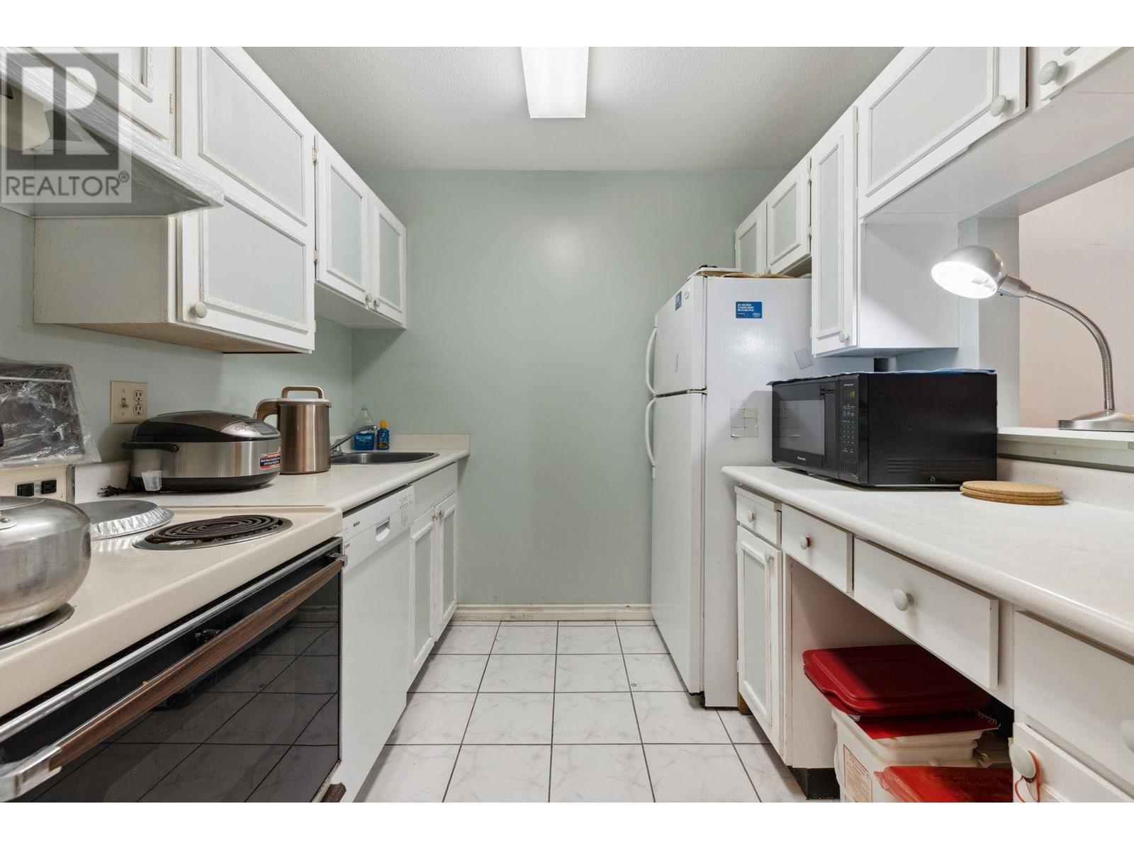 Listing Picture 10 of 23 : 317 8291 PARK ROAD, Richmond / 烈治文 - 魯藝地產 Yvonne Lu Group - MLS Medallion Club Member