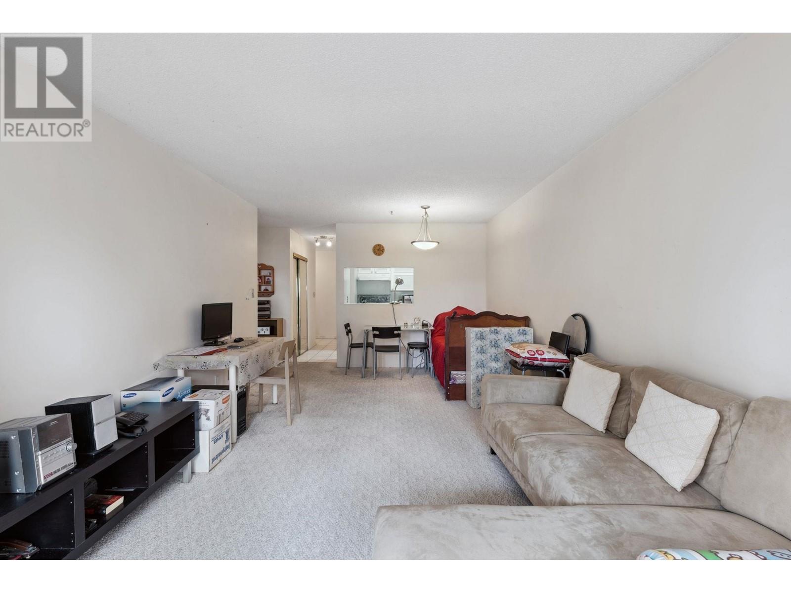 317 8291 Park Road, Richmond, British Columbia  V6Y 1T3 - Photo 3 - R2978797