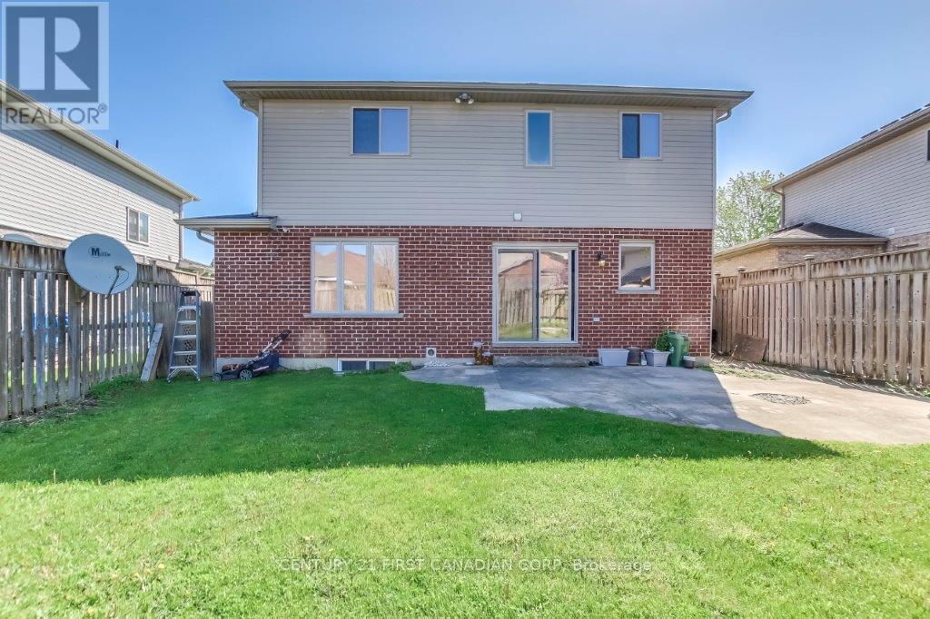 1678 Blackmaple Crescent, London East, Ontario  N5Y 6L6 - Photo 24 - X12141447