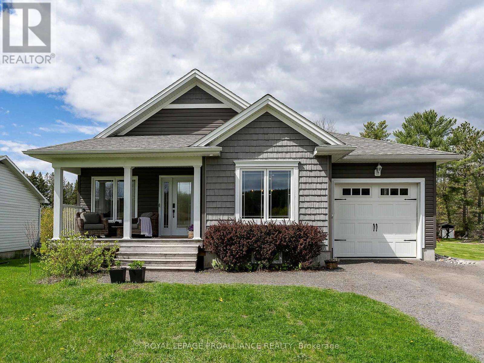 Property at 2515 VAN LUVEN ROAD image 1