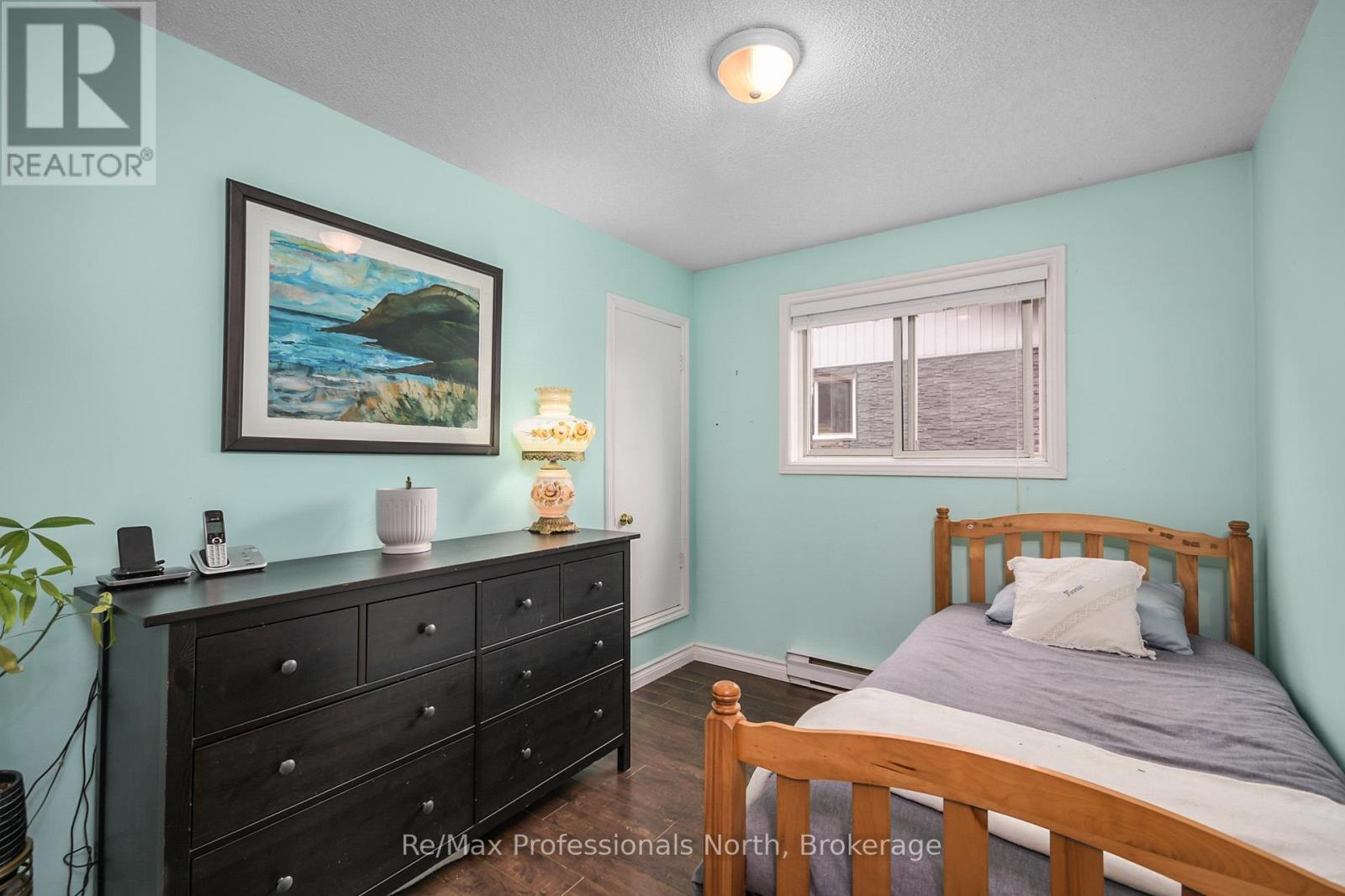 180 Fernwood Drive, Gravenhurst (Muskoka (S)), Ontario  P1P 1P4 - Photo 12 - X12141418
