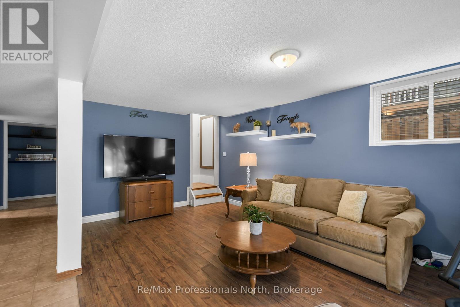 180 Fernwood Drive, Gravenhurst (Muskoka (S)), Ontario  P1P 1P4 - Photo 25 - X12141418