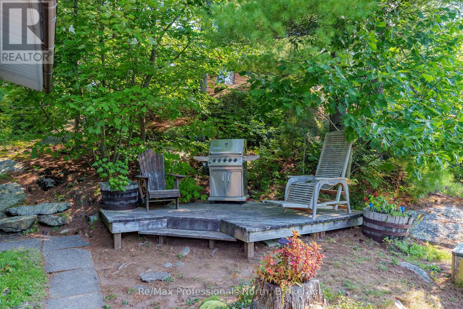 1118 Tomingas Road, Gravenhurst (Muskoka (S)), Ontario  P1P 0G3 - Photo 32 - X12141545
