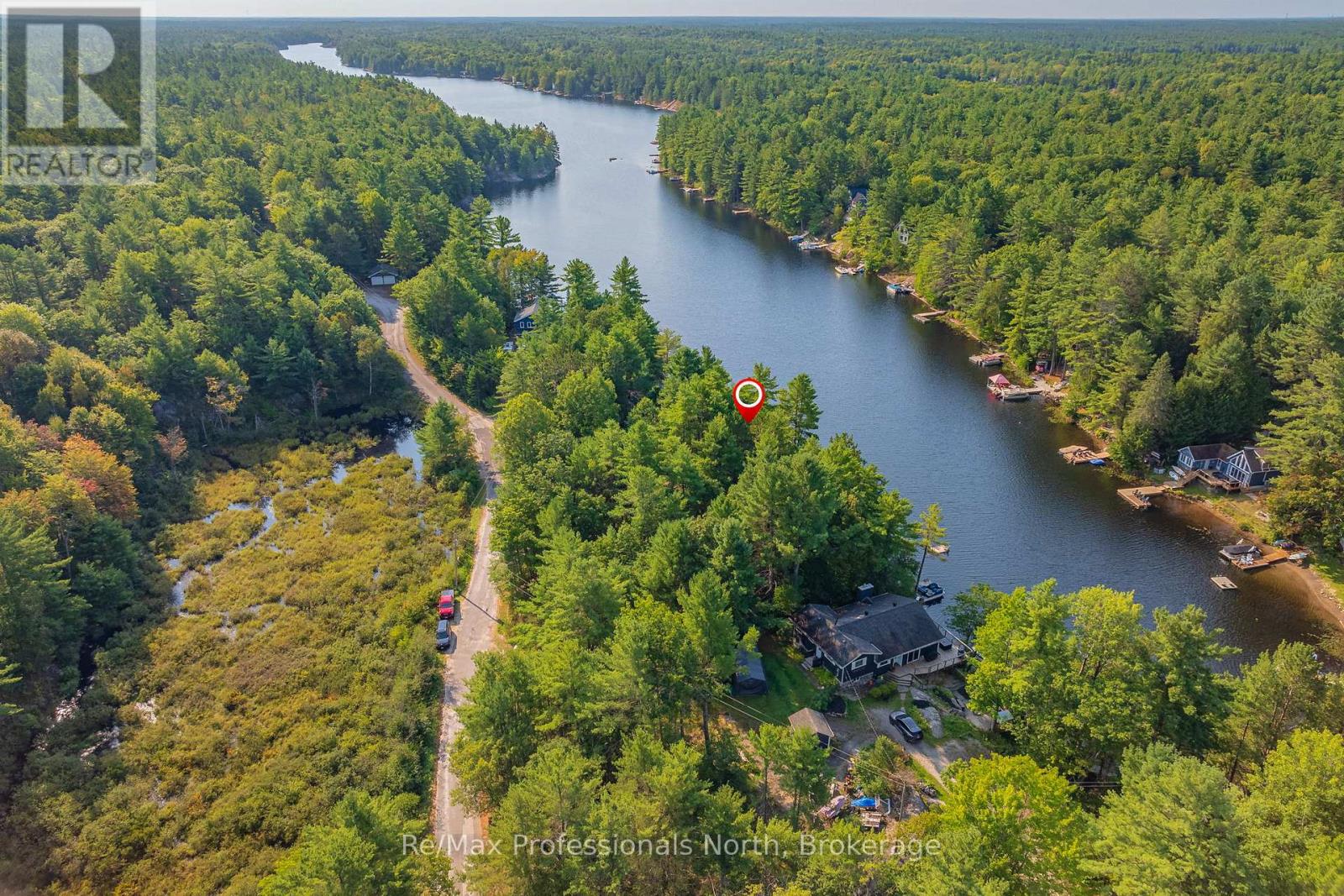 1118 Tomingas Road, Gravenhurst, Ontario  P1P 0G3 - Photo 46 - X12141545