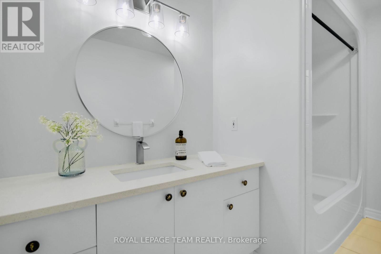 5719 Stuewe Drive, Ottawa, Ontario  K4M 1L2 - Photo 28 - X12141428